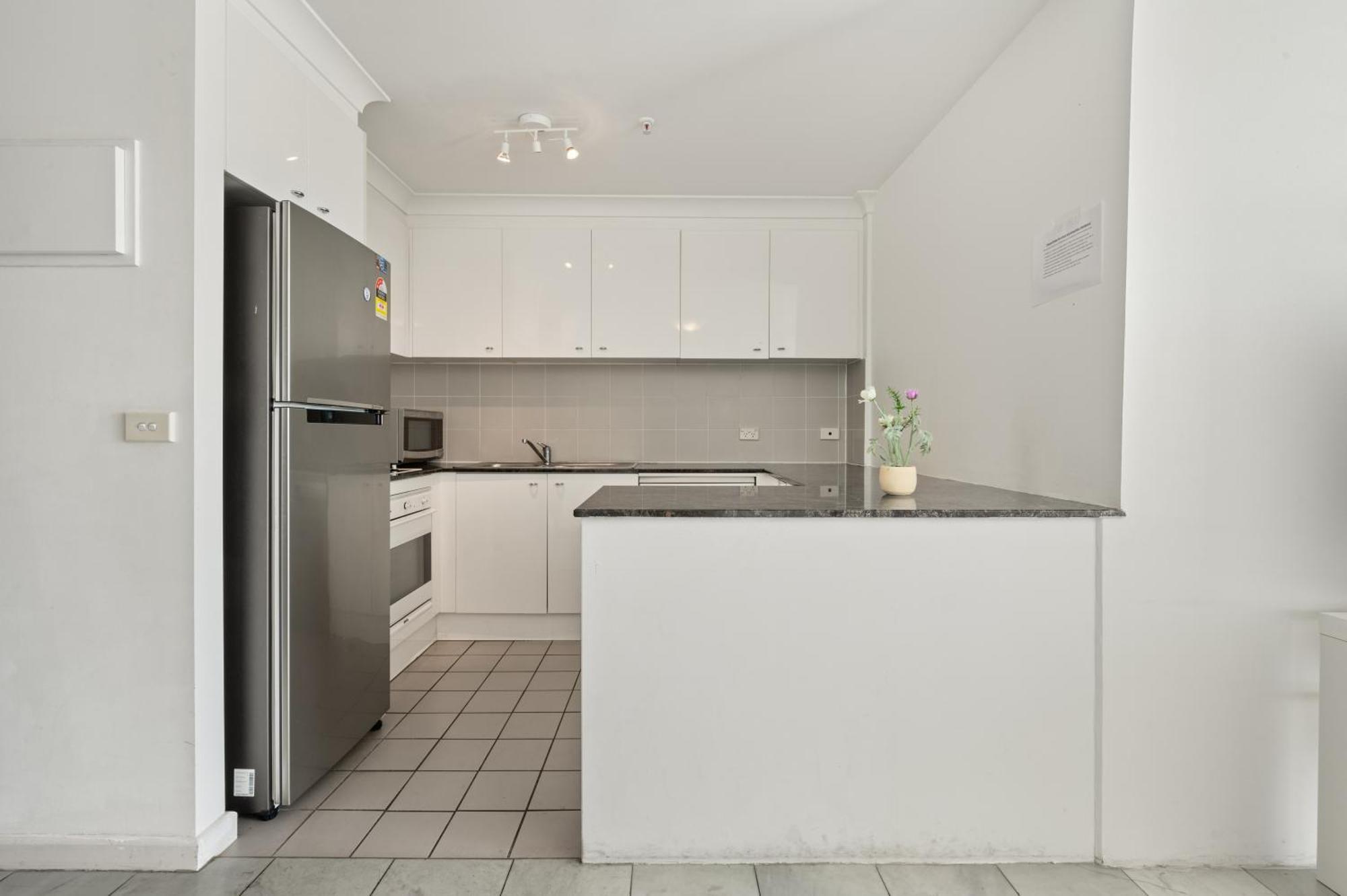 Dana-Private Room In A Shared Duplex Apartment -1 Κανμπέρα Εξωτερικό φωτογραφία